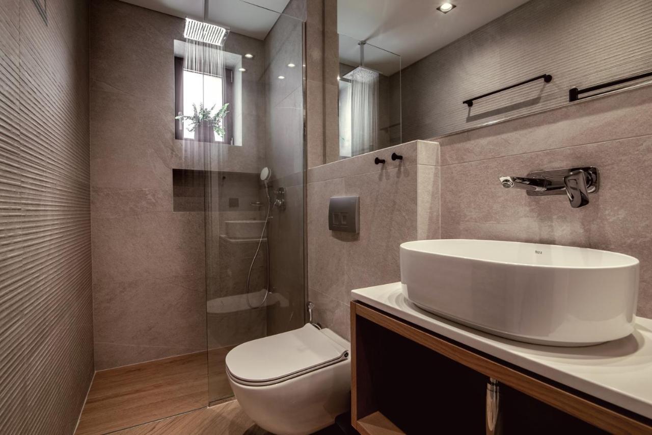 Point Ephemere Beachfront Apartments Закинтос Экстерьер фото