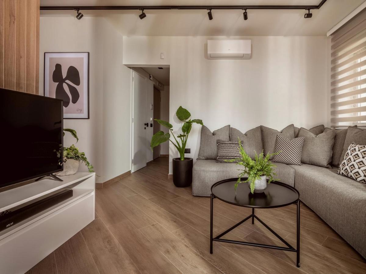 Point Ephemere Beachfront Apartments Закинтос Экстерьер фото