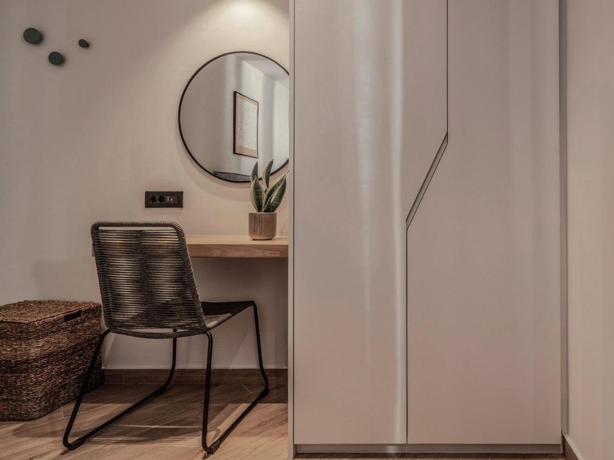 Point Ephemere Beachfront Apartments Закинтос Экстерьер фото