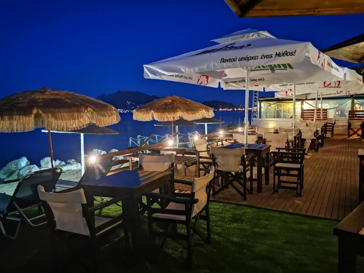 Point Ephemere Beachfront Apartments Закинтос Экстерьер фото
